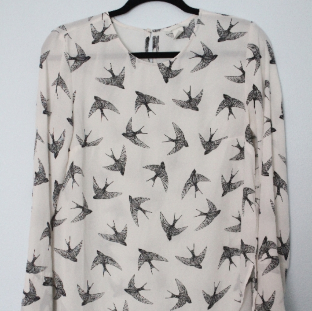 H&M womans button up blouse